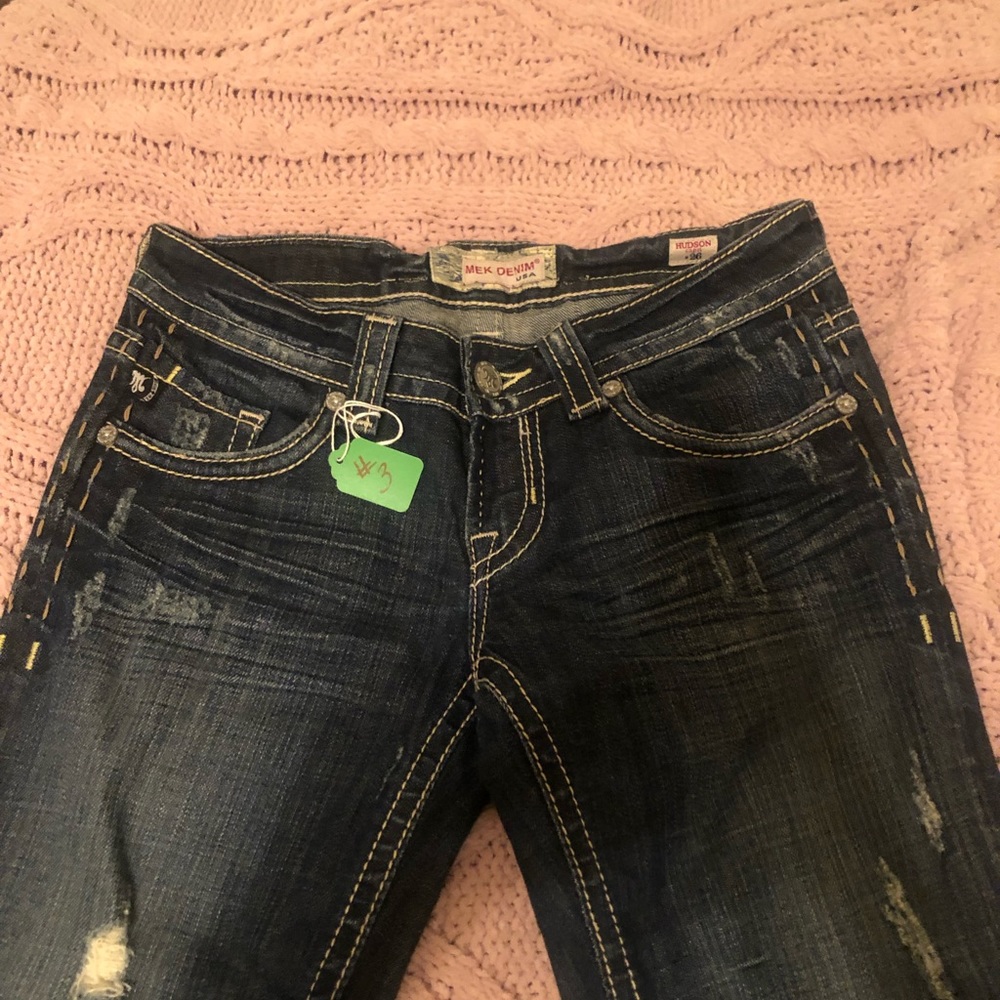 Womens Capri MEK jeans. Hudson brand